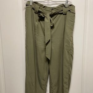 High Waisted Paperbag Ankle Pants